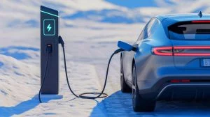 Illustration de l'innovation dans les batteries lithium-ion pour un chargement rapide des véhicules électriques par grand froid. Image réalisée par IA.