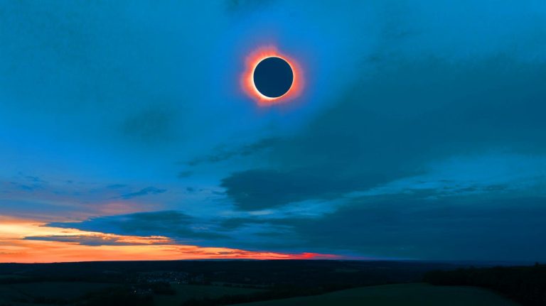 Phénomène rare en approche : une éclipse solaire totale va traverser la France à cette date désormais confirmée
