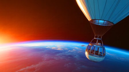 Illustration de l'acquisition de Space Perspective par Eos X Space pour relancer le tourisme spatial en ballon.