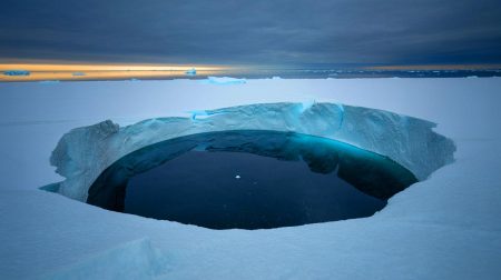 Illustration de la formation et de la persistance de la polynie Maud Rise en Antarctique.
